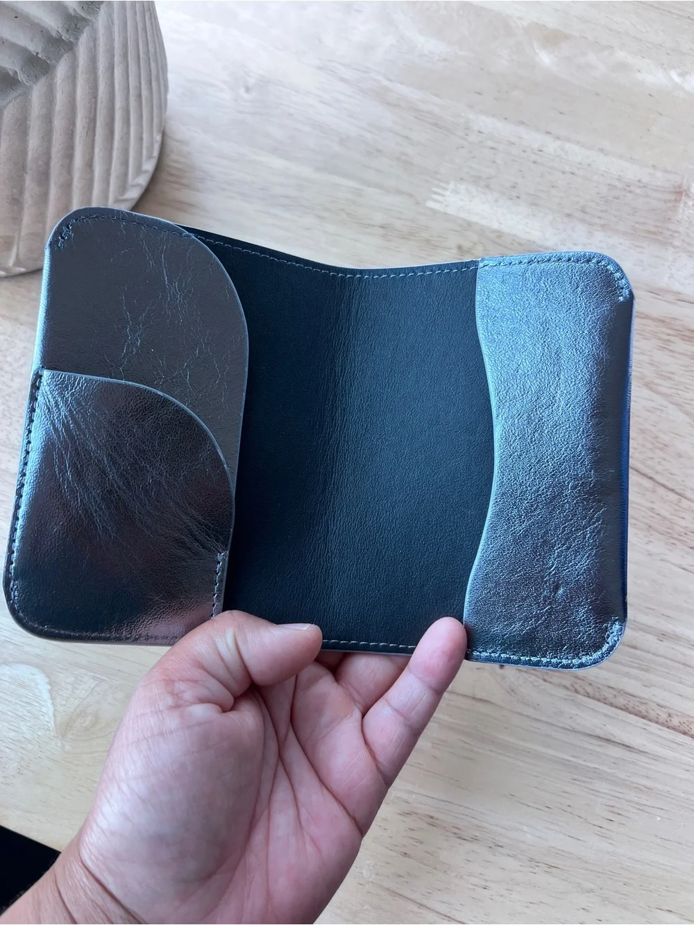 Cuyana Silver Leather Passport Case